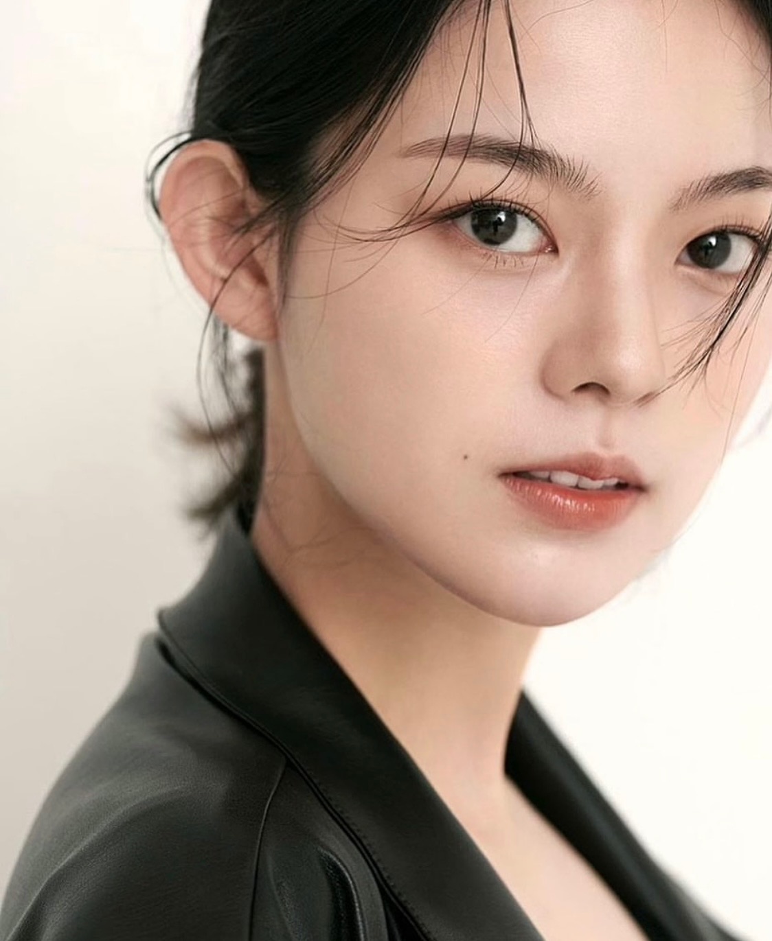 Makeup — natural glow